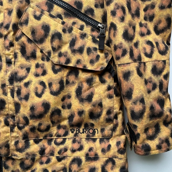Burton Leopard Print jacket size Sm - Picture 3 of 7